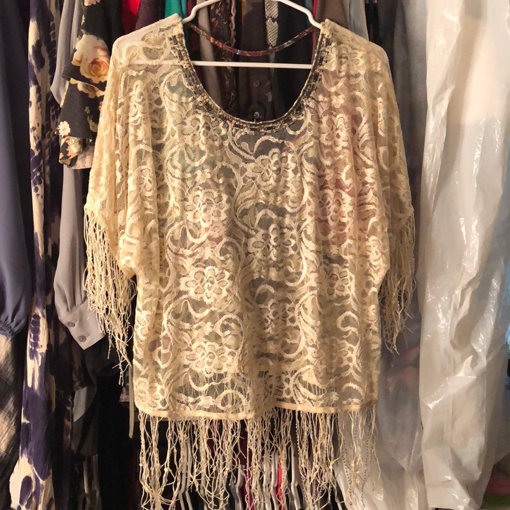 NWOT BKE lace top